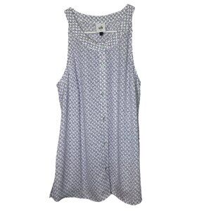CAbi Priscilla Sleeveless Tank Top with Relaxed Fit and Buttoned Style | Small